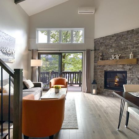 Stunning Condo - View On Lake Tremblant & Mountain Mont-Tremblant Ngoại thất bức ảnh