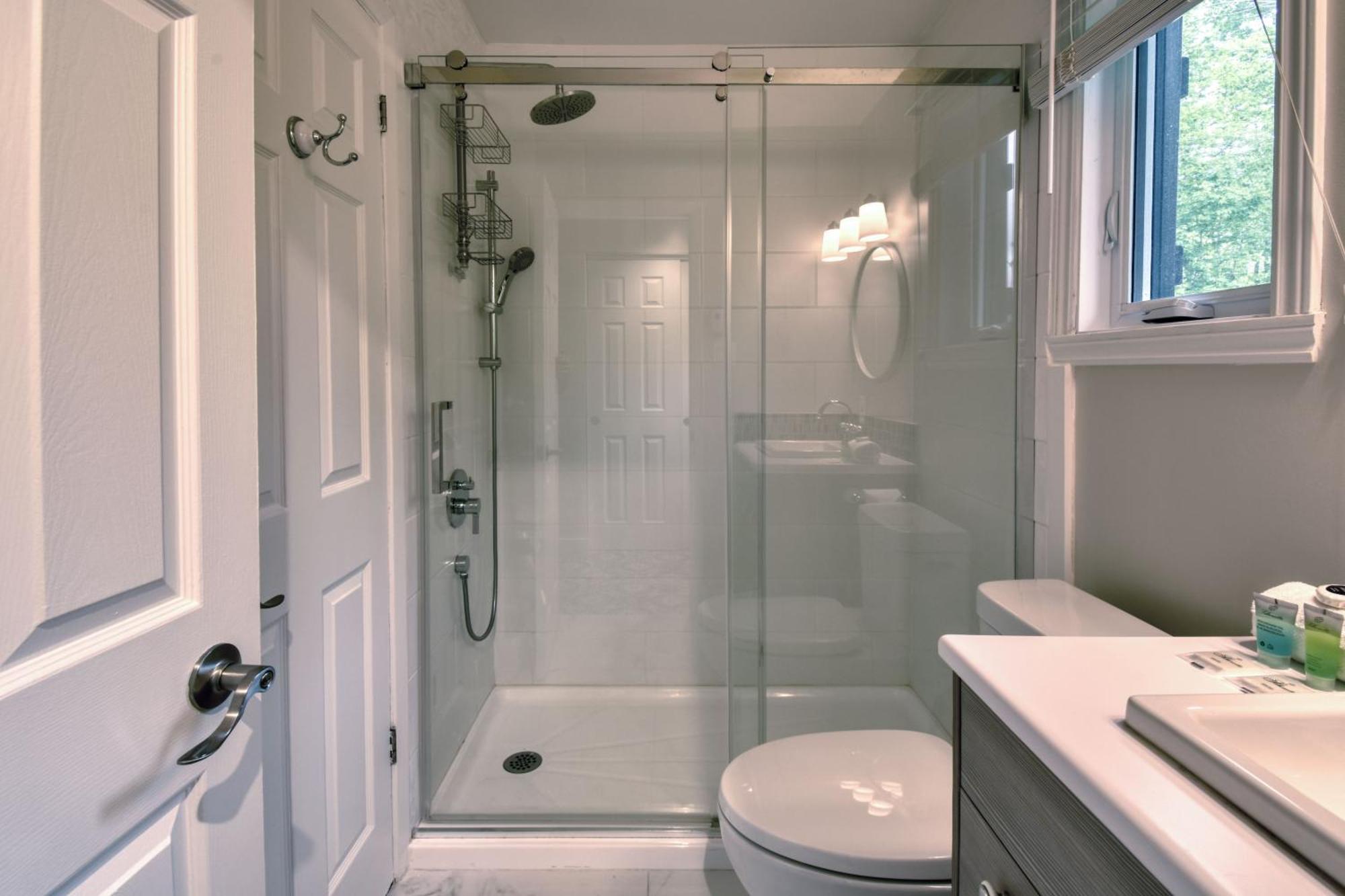 Stunning Condo - View On Lake Tremblant & Mountain Mont-Tremblant Ngoại thất bức ảnh